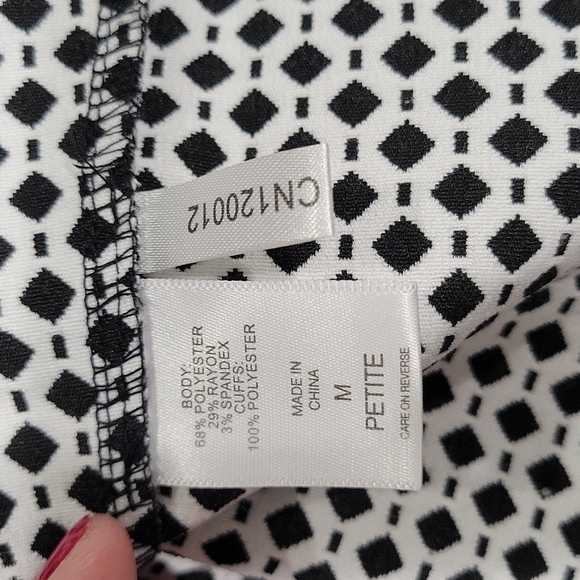 New York & Company Dress - Picture 6 of 6